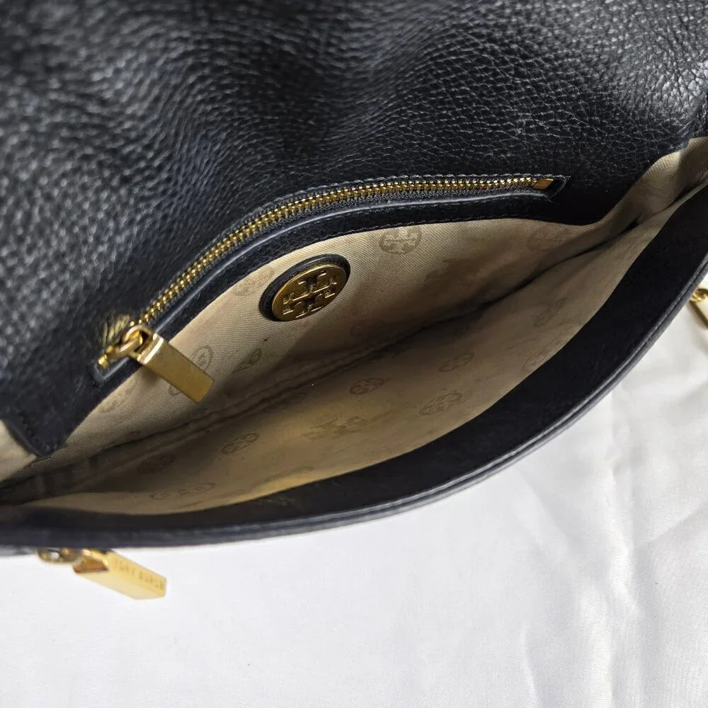 Tory Burch Black Leather Crossbody Bag Gold Chain Strap Magnetic Close Flap Logo